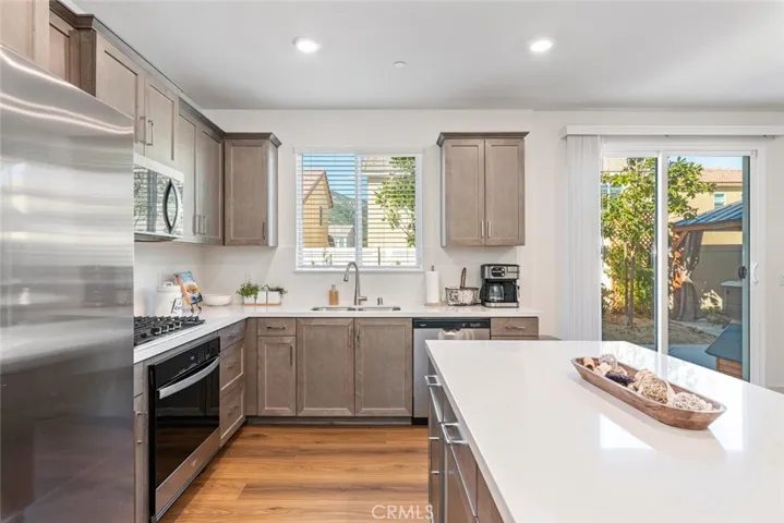 26319 Gentry Avenue, Corona, California 92883
