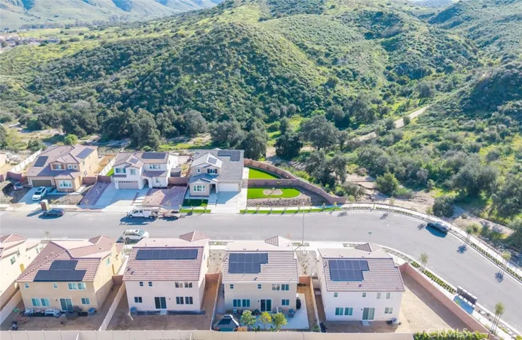 26319 Gentry Avenue, Corona, California 92883