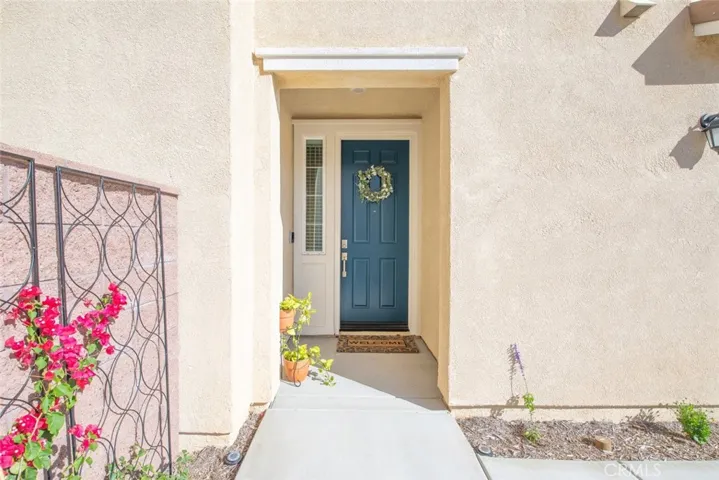 26319 Gentry Avenue, Corona, California 92883