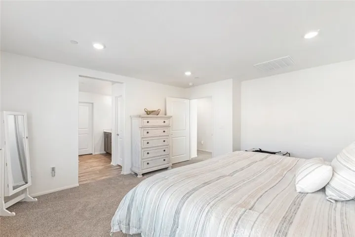 26319 Gentry Avenue, Corona, California 92883