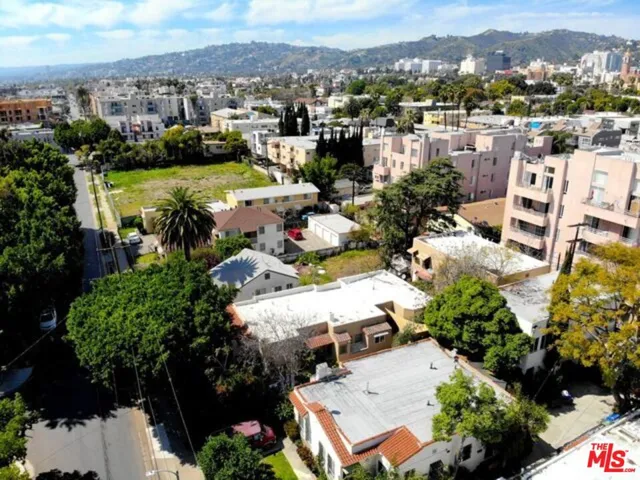 6477 Lexington Avenue, Los Angeles, California 90038