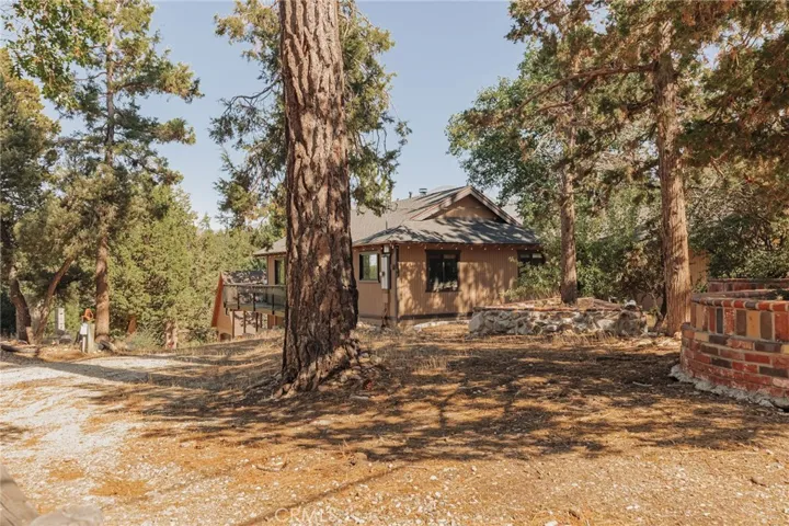 750 Villa Grove, Big Bear City, California 92314