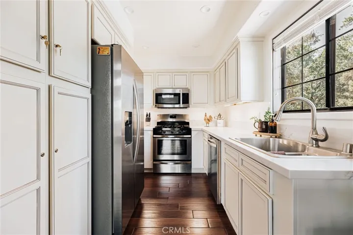 750 Villa Grove, Big Bear City, California 92314