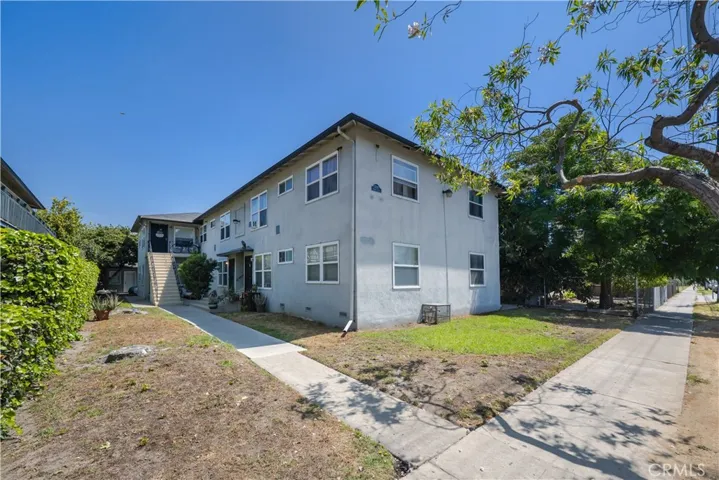 12237 Vanowen Street E, North Hollywood, California 91605