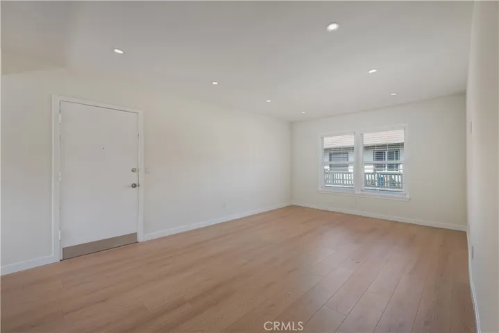 12237 Vanowen Street E, North Hollywood, California 91605