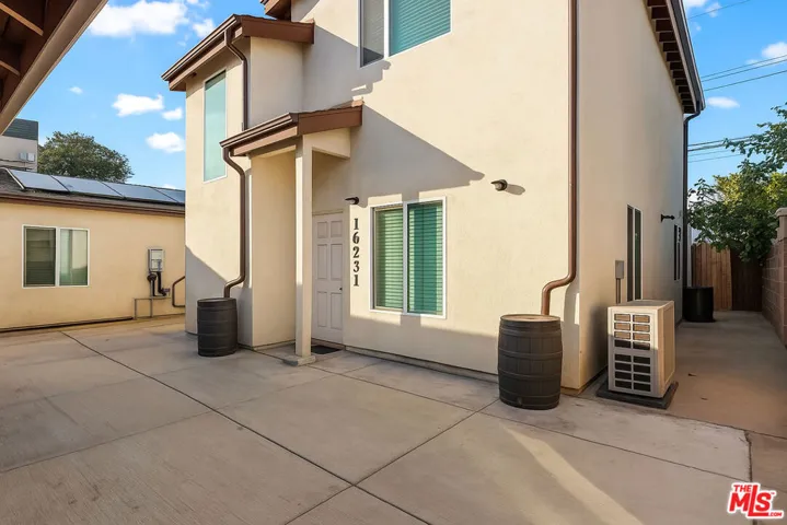 16233 Parthenia Street, North Hills, California 91343