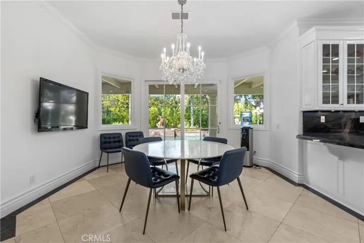 5267 Newcastle, Calabasas, California 91302
