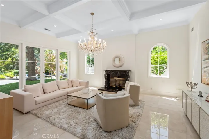 5267 Newcastle, Calabasas, California 91302