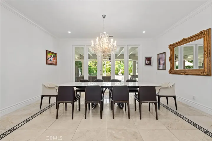 5267 Newcastle, Calabasas, California 91302
