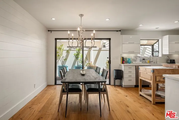 812 16th Street 5, Santa Monica, California 90403