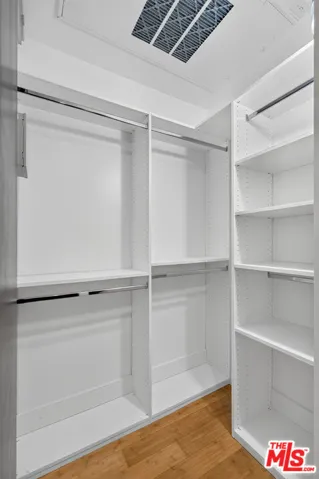 1912 Broadway 103, Santa Monica, California 90404