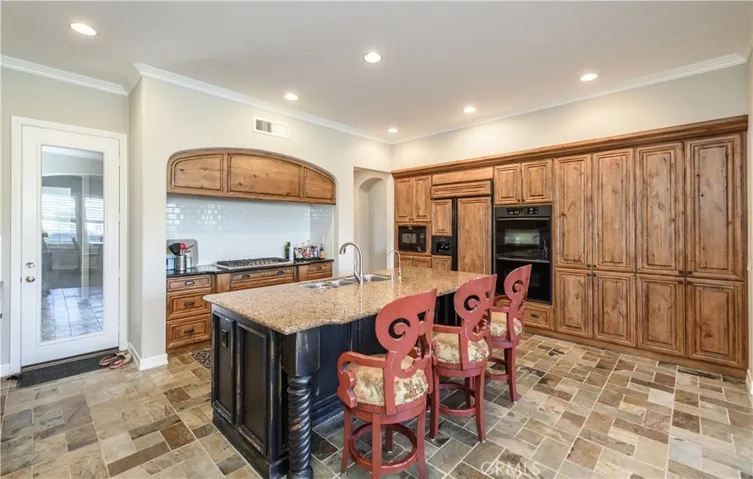 16 Pegasus Dr., Coto De Caza, California 92679