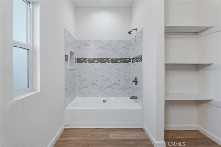 8380 Riggins, Phelan, California 92371