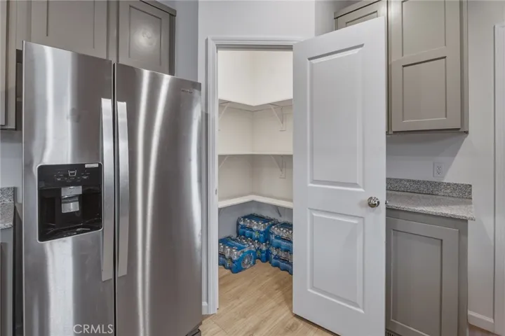 8380 Riggins, Phelan, California 92371