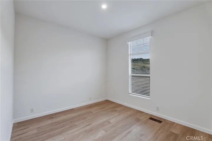 8380 Riggins, Phelan, California 92371