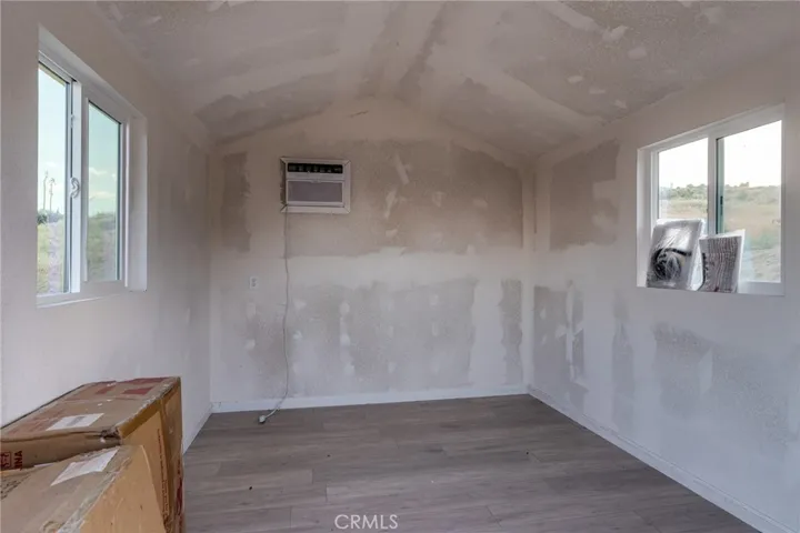8380 Riggins, Phelan, California 92371