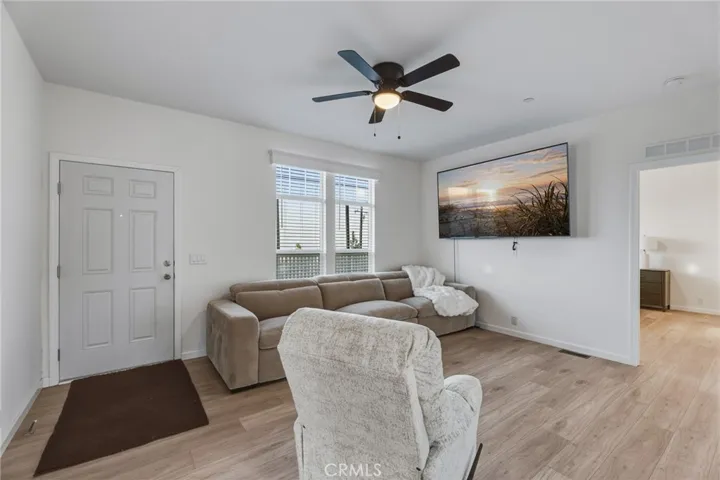 8380 Riggins, Phelan, California 92371
