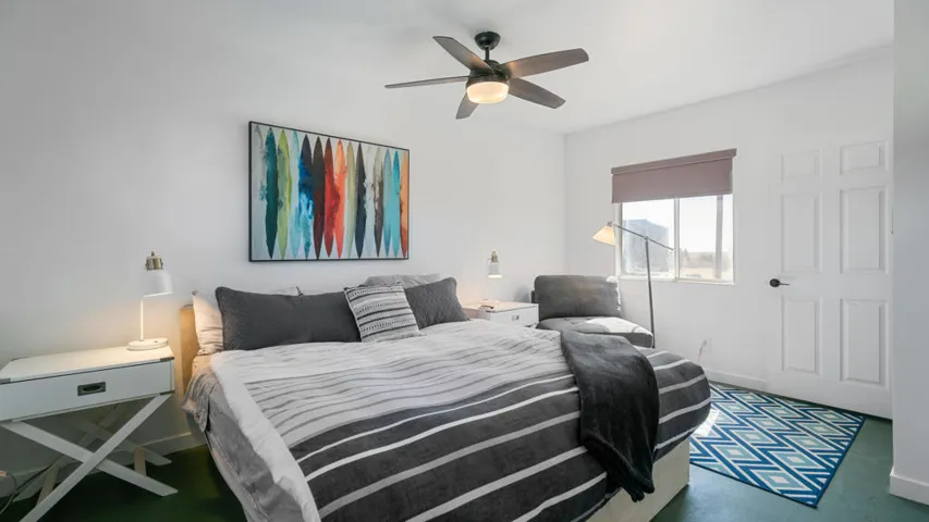 2nd bedroom