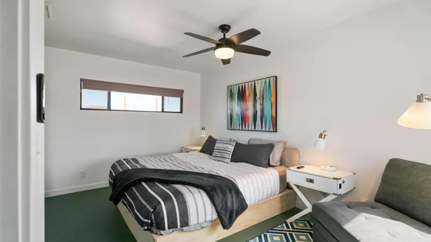 2nd bedroom