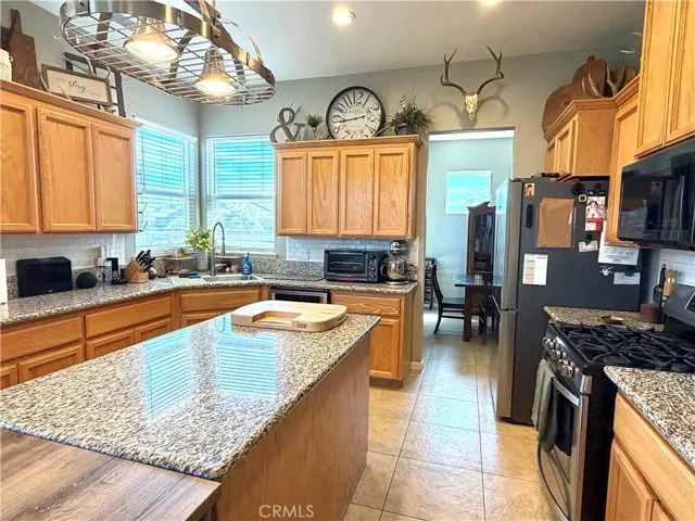 2134 George, Dos Palos, California 93620
