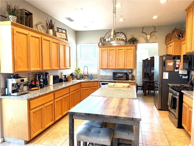 2134 George, Dos Palos, California 93620