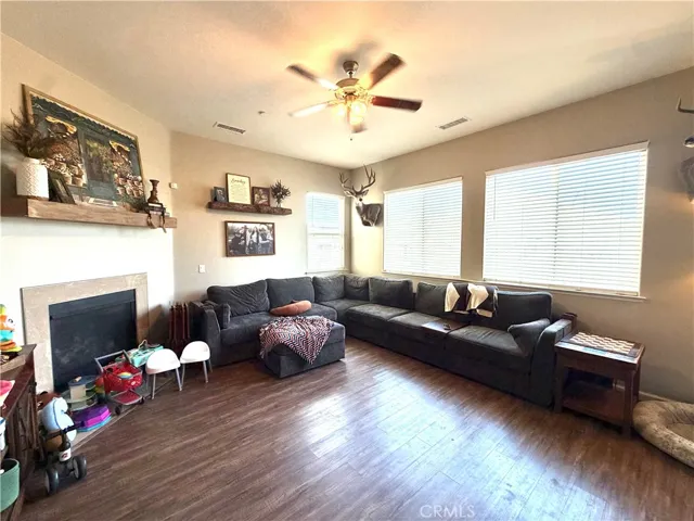 2134 George, Dos Palos, California 93620