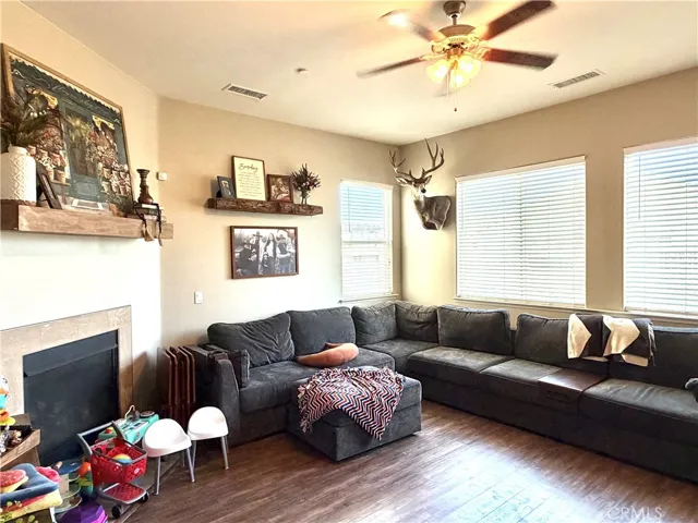 2134 George, Dos Palos, California 93620
