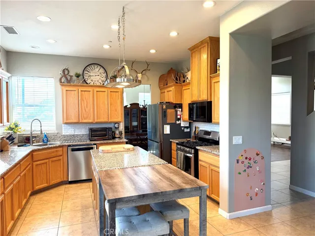 2134 George, Dos Palos, California 93620