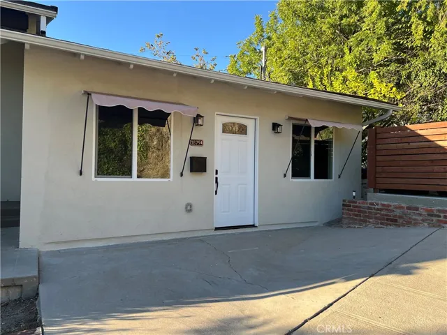 1879 Verdugo Loma Drive A, Glendale, California 91208