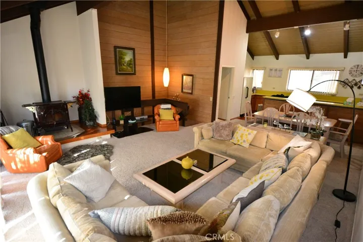 98 Tyrol Lane 306, Mammoth Lakes, California 93546