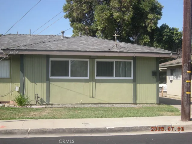 1260 Superior C, La Habra, California 90631