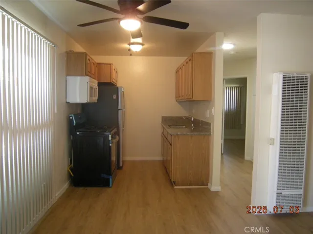 1260 Superior C, La Habra, California 90631