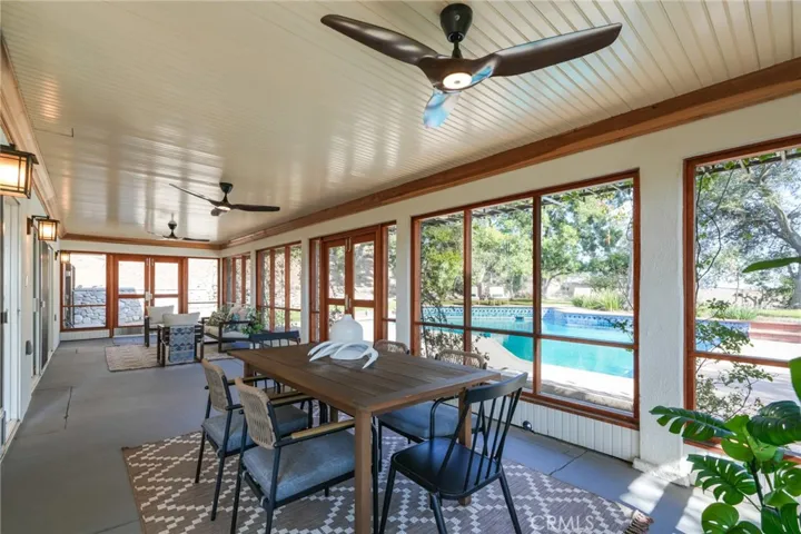 430 Devonwood Road, Altadena, California 91001