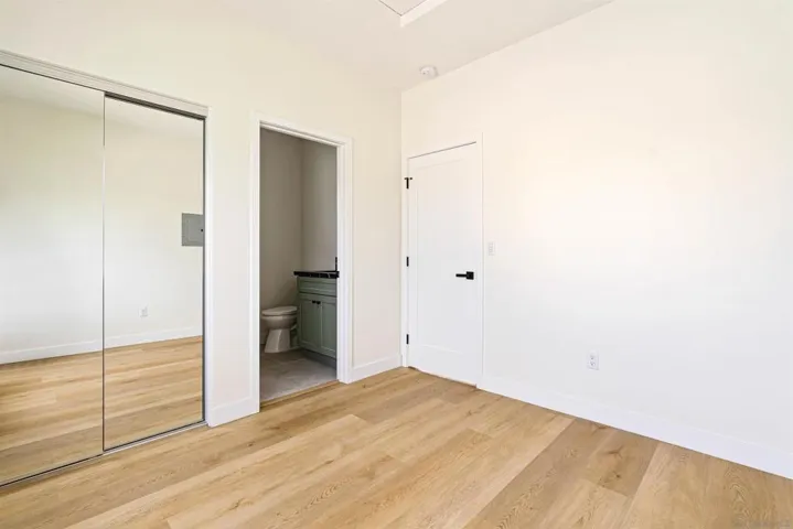 1953 Emerald St, San Diego, California 92109