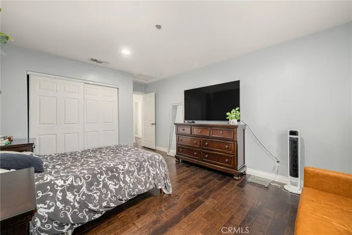 2784 Vuelta Grande, Long Beach, California 90815