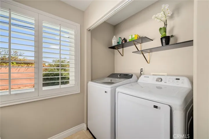 2784 Vuelta Grande, Long Beach, California 90815