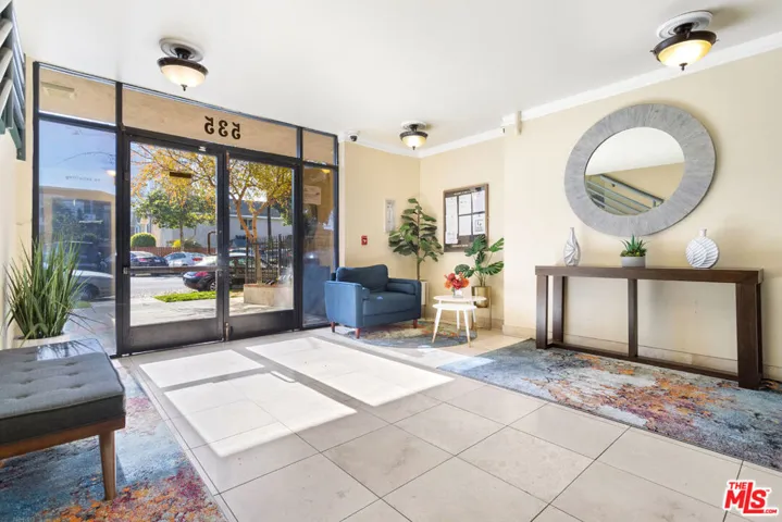 535 W 4th Street 110, Long Beach, California 90802