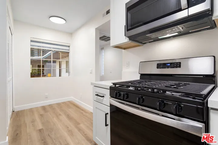 535 W 4th Street 110, Long Beach, California 90802
