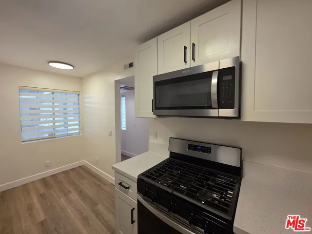 535 W 4th Street 110, Long Beach, California 90802