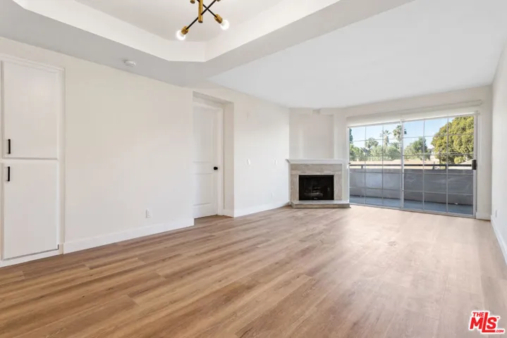 535 W 4th Street 110, Long Beach, California 90802