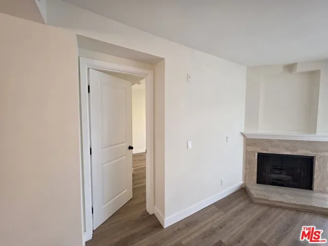 535 W 4th Street 110, Long Beach, California 90802