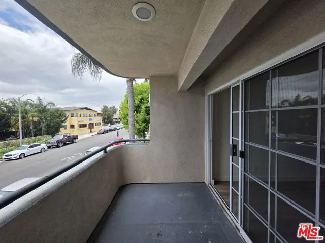 535 W 4th Street 110, Long Beach, California 90802