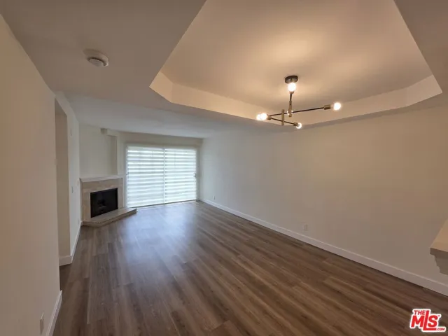 535 W 4th Street 110, Long Beach, California 90802
