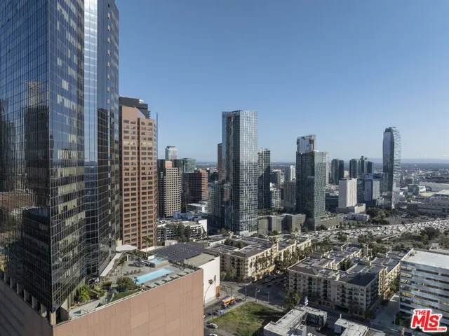 1100 Wilshire Boulevard 2911, Los Angeles, California 90017