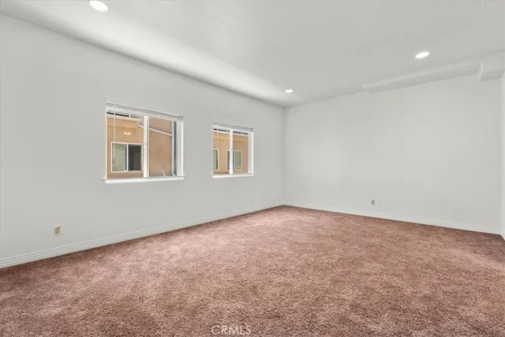 11622 Oxnard Street, North Hollywood, California 91606