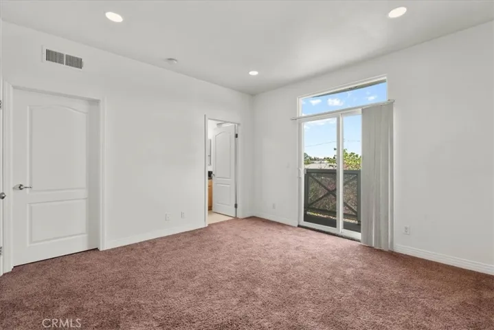 11622 Oxnard Street, North Hollywood, California 91606