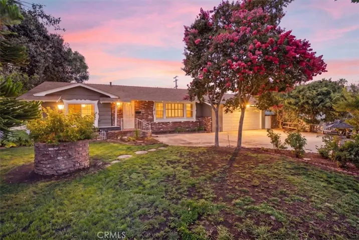 810 W Durness, West Covina, California 91790