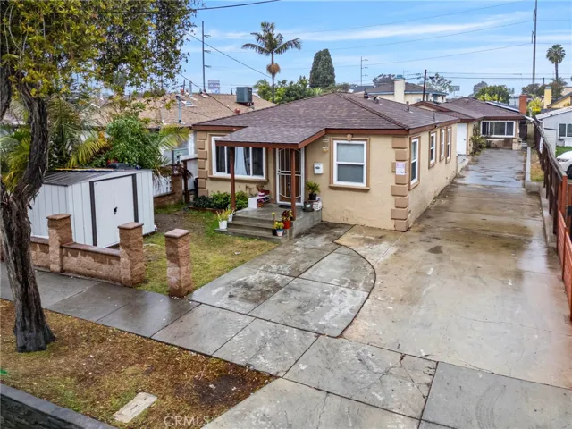 4555 W 160th Street, Lawndale, California 90260