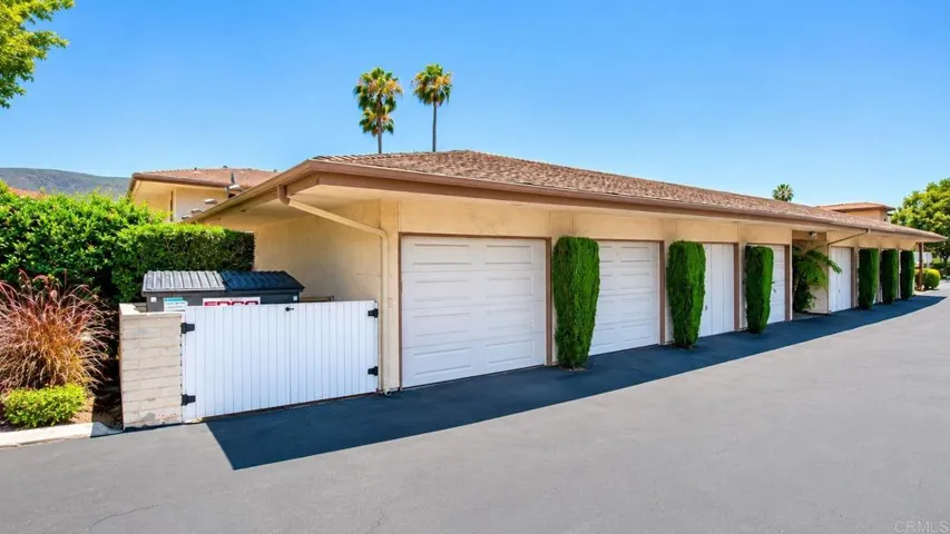 End Unit Garage