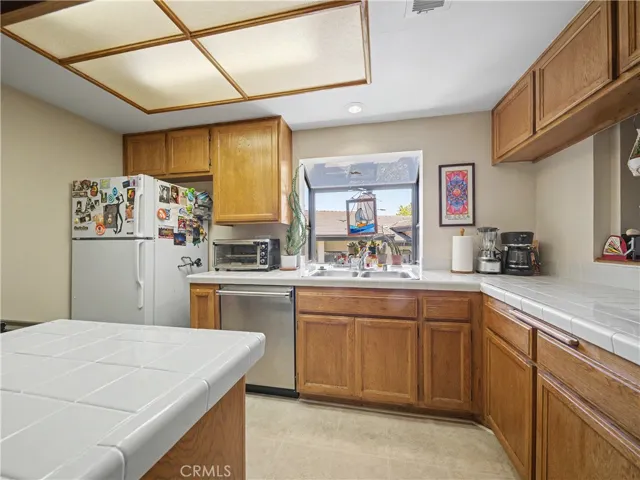 So many cabinets!